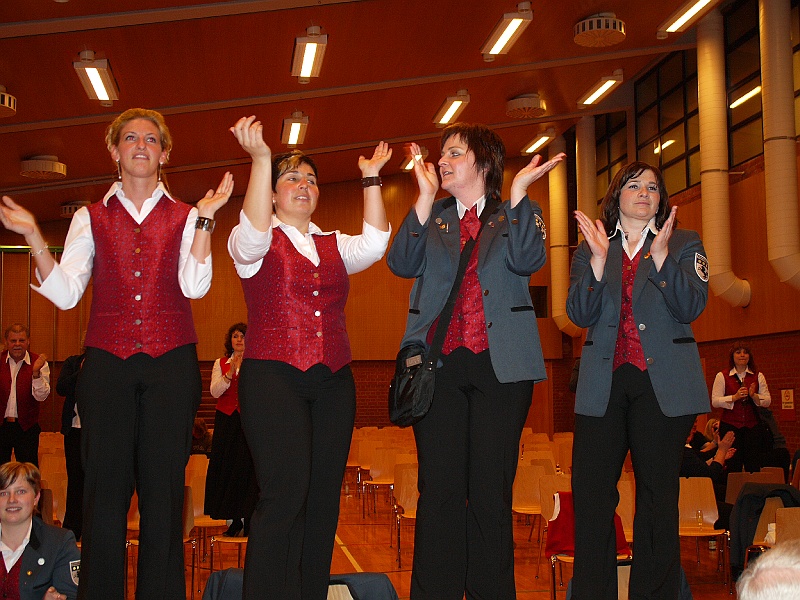 09 04 04 Fruehjahrskonzert MVB (163).JPG